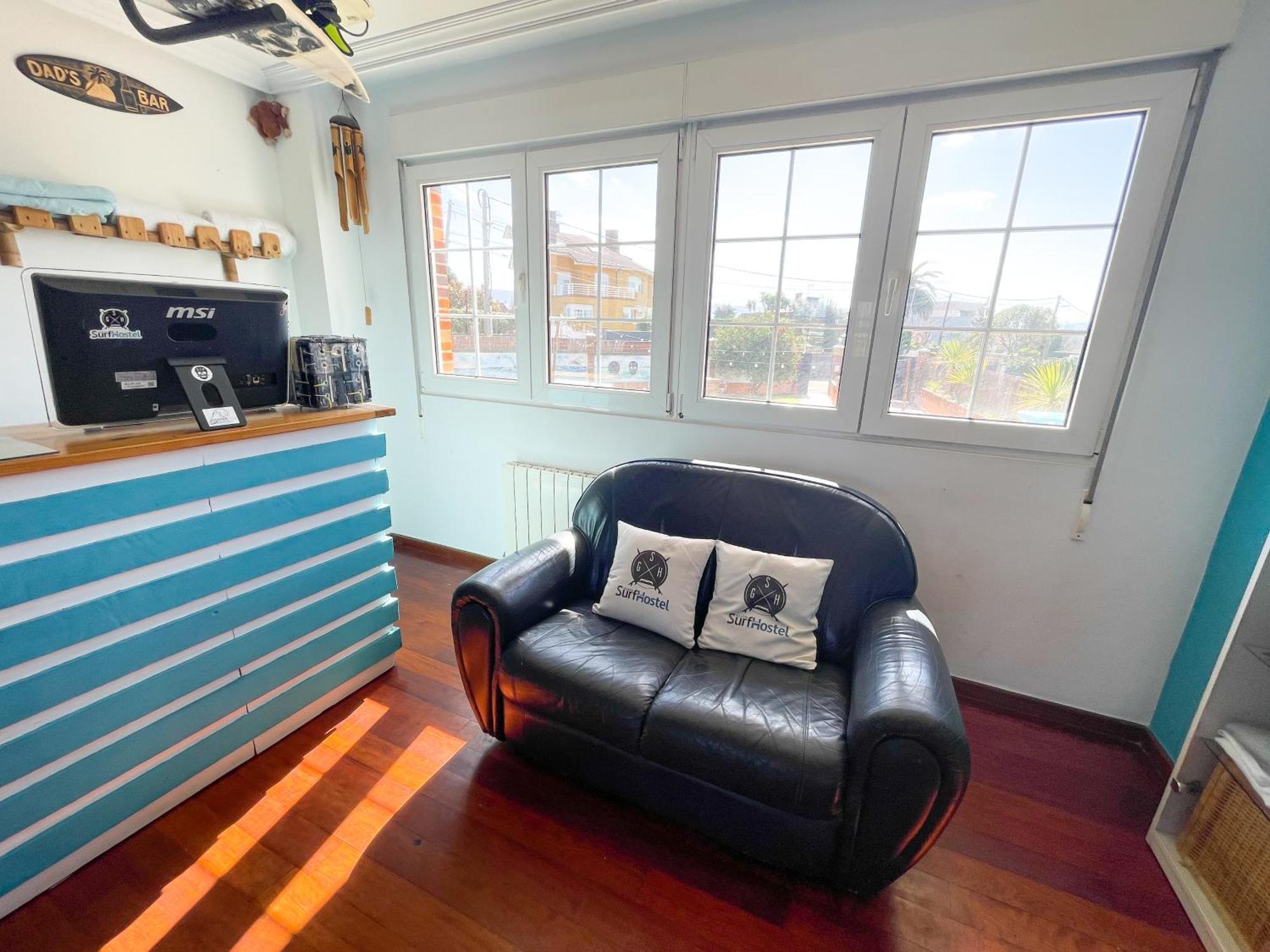 Gijon Surf Hostel Экстерьер фото